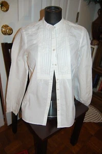 NWT Van Heusen Women’s Size XS White Button Up Long Sleeve Blouse MSRP $50 - Picture 1 of 5
