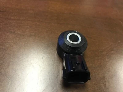 NUEVO GENUINO NISSAN 16-18 Titan XD-Ignition Knock (detonación) Sensor 22060-EZ30A Foto 1 de 2