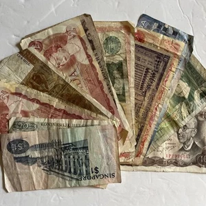 Vintage Currency Bills From Around the World LOT - Picture 1 of 17