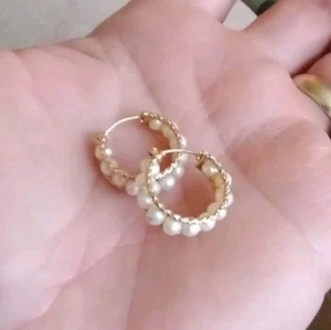14K Gold - Pearl Hoop Earrings - Picture 1 of 4