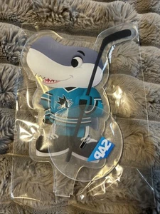 Sharkie Stand SJ San Jose Sharks 4/5/25 SGA Fan Apreciation Giveaway - Imagen 1 de 3