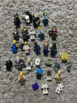 Lego Minifigures Lot Batman Jurassic Park Star Wars 23+ Pieces Retired Rare - image 1 of 4