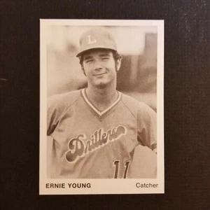 1975 TCMA Lafayette DRILLERS #8 ERNEST Ernie YOUNG Detroit MICHIGAN - Picture 1 of 2
