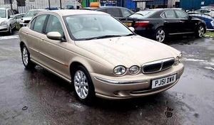 2001 Jaguar X-Type 2.5 V6 SE 4dr Auto SALOON Petrol Automatic - Picture 1 of 18