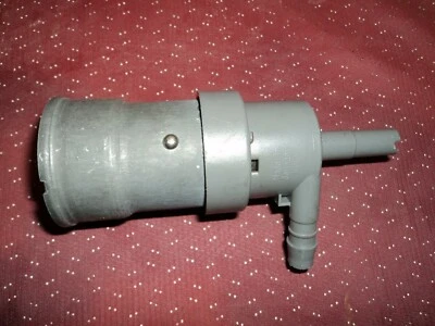 Nuevo OEM Hella 1974 1995 Porsche 911 924 928 944 951 luz de cabeza lavadora bomba Foto 1 de 4