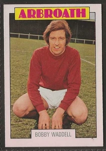 A&BC - FOOTBALL 1973 SCOTTISH (RED BACK) - #142 - ARBROATH - BOBBY WADDELL  - Bild 1 von 2