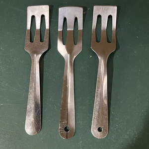 3 Ace Stil Stahl Geschlitzt Servierlöffel Utensil Dessert Spatel USA 9" - Bild 1 von 4