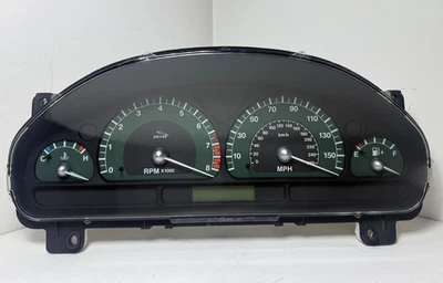 Cuadro de instrumentos Jaguar 2002-2005 velocímetro 2R8F-10849-DL fabricante original Foto 1 de 4