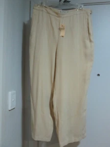 TOMMY BAHAMA WOMEN'S PANTS,NEW W/TAGS,NICE, 100% SILK, BOUGHT IN THE US, SIZE 10 - Picture 1 of 5