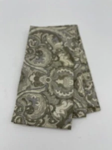 (3) New POTTERY BARN Floral Paisley Grey Blue Beige Napkins - Picture 1 of 3