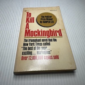To Kill a Mockingbird (Vintage 1977) by Harper Lee - Classic Literature - Picture 1 of 8