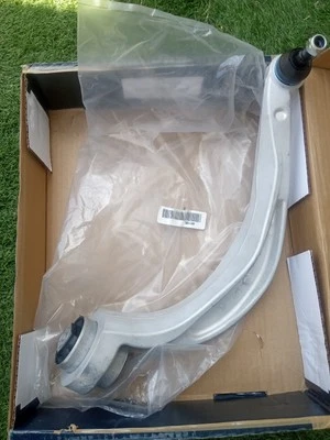 MevoTech 前右乘客侧下后控制臂适用于保时捷奥迪 — 第 1/4 张图片