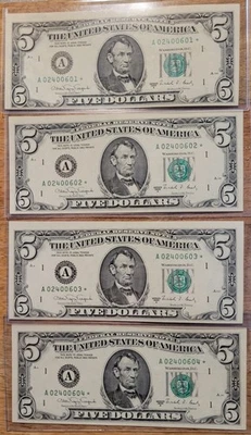 ⭐ Lot of 4 - 1988 $5 Consecutive  **STAR NOTES** Crispy/ Unc ⭐ - Image 1 of 2