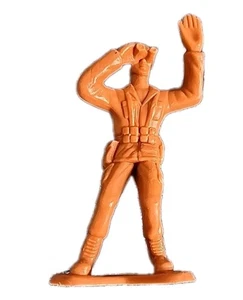 Greenbrier International Large 4" Plastic Army Men Toy Soldier Tan Scout Khaki - Picture 1 of 6