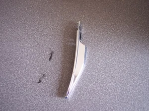 70-1 CHRY 300, NEWPORT + N’YER RIGHT FENDER MOUNT TURNSIGNAL LIGHT ASSY 2930578 - Picture 1 of 4