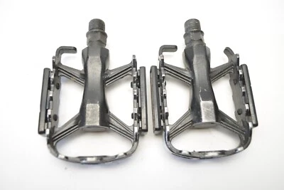 WELLGO M224 锻造合金山路旅游自行车黑色平台踏板 — 第 1/4 张图片