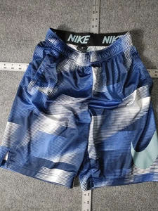 Nike Men's Dri-FIT Training Shorts Size XL - Picture 1 of 4