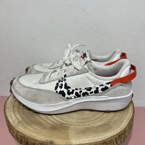 Nike Womens Waffle Debut DZ5201-100 White Animal Running Shoes Size 8.5 - Picture 1 of 9