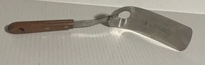 Curved Thin Spatula With Wooden Handle- Westphalan Transfer Scriber Neb.-Vintage - Picture 1 of 8