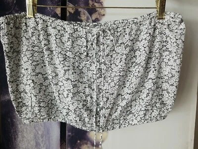 VOLCOM Womens White Black Floral Print Tie Neck Sleeveless Halter Crop Top XL - Image 1 of 4