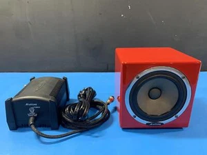 Avantone Active Mixcube altoparlante full range alimentato con alimentatore rosso - Foto 1 di 9