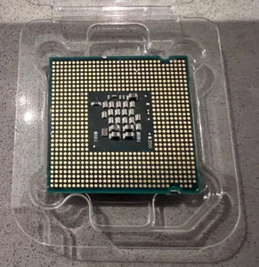 Celeron 430 Intel 1.8 GHz CPU Processor SL9XN LGA 775 Processor 512k/800 MHz - Picture 1 of 2