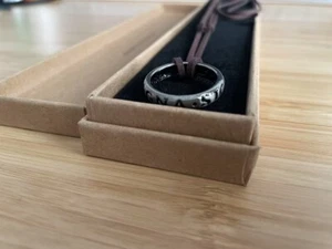 Uncharted  Nathan Drake [Magna Sic Parvis] Ring Necklace Strap Collector Edition - Picture 1 of 3