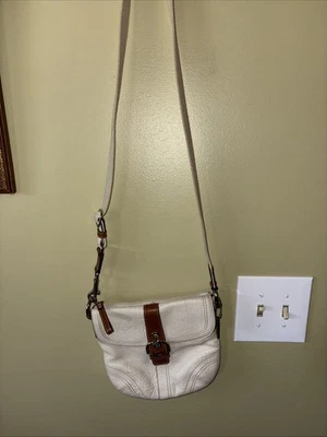 Bolso Coach Soho vintage de cuero blanco y marrón con solapa Foto 1 de 4