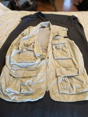 Pro master Fly Fishing Best XXL  Beige Never Used  - Image 1 of 4