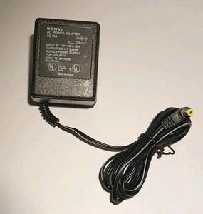 Sony Netzteil Verwendung mit Telefon AC-T24 out DC 10V 500mA  - Bild 1 von 3