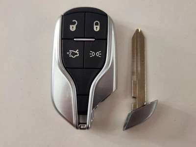 ORIGINAL MASERATI GHIBLI QUATTROPORTE 12-19 OEM SMART KEY LESS ENTRY REMOTE FOB - Image 1 of 4