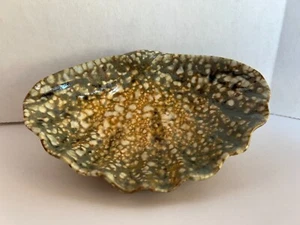 Creative Co-Op 4" Stoneware Shell Dish Container Microwave Dishwasher Safe - Picture 1 of 6