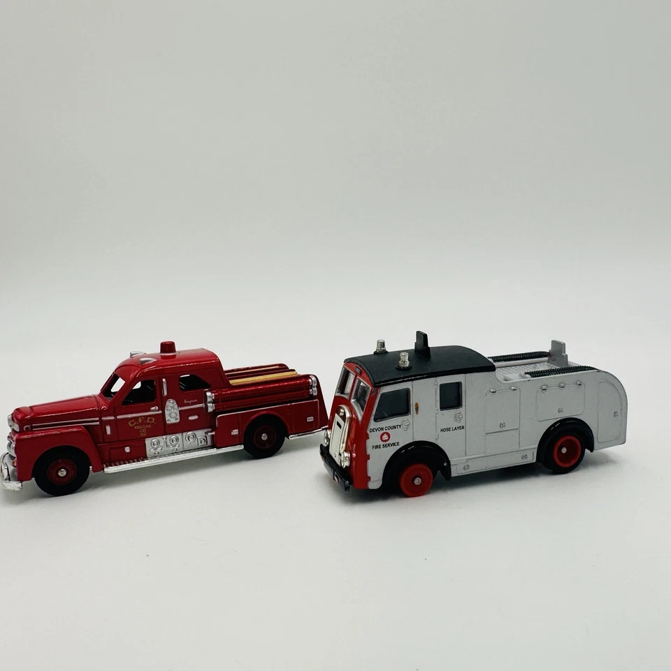 Crogi Classics Fire Trucks Diecast Seagrave & Dennis F8 Fire Engine 3.5in - Image 1 of 4