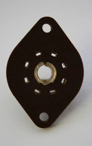 SOC89LW LOCTAL B8G/B8B MONTAJE CHASIS HECHO EN EL REINO UNIDO LOTE NUEVO 250 PIEZAS - Imagen 1 de 2