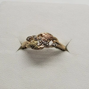 10K Yellow Gold Black Hills Gold Leaf Diamond Accent Ring Size 7 - Picture 1 of 10