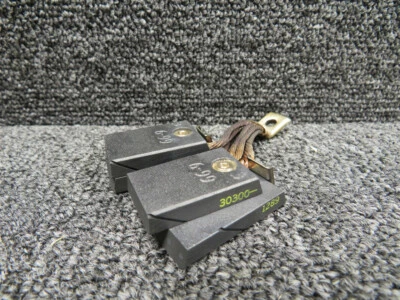 Escova de contato elétrica Lucas Aerospace 30300-1289 (Alt: 31435) (novo estoque antigo) - Imagem 1 de 4