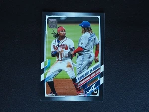 2021 Topps Ronald Acuna Vladimir Guerrero Jr Playful Bout of Juniors Black 37/70 - Bild 1 von 2