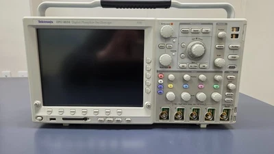 Tektronix DPO4034 4Channel 350MHz Digital Phosphor Oscilloscope - Image 1 of 4