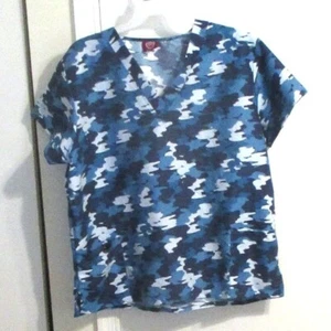 Divine Curves Scrub t V-Neck Short Sleeves White Blue Camo 2XL - Picture 1 of 4