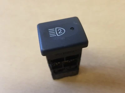INTERRUPTOR DE LUZ ANTINIEBLA DELANTERA LAND ROVER DEFENDER Nuevo Genuino Land Rover YUG000540LNF Foto 1 de 4
