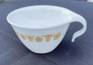 VTG Corelle Corning Ware  Butterfly Gold Tea Cup Coffee Mug Hook Handle - Picture 1 of 3