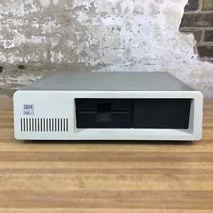 Vintage IBM PC XT 5150 Personal Computer - Complete Ready for Restoration - Picture 1 of 24