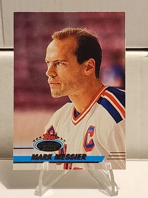 1993-94 Topps Stadium Club - Mark Messier #35 - Image 1 of 2