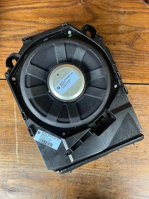 BMW 3 E90 E91 2011 Subwoofer speaker 9144202 BBI1435 - Image 1 of 4