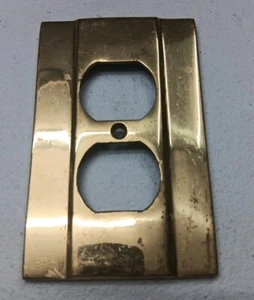 Vintage Solid Brass Single Electric Outlet Plate Cover *READ * - Picture 1 of 3