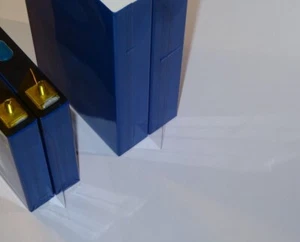 Isolationsplatte für LIFEPO4 Zellen zur Herstellung von Akkupacks, diverse Größe - Bild 1 von 3