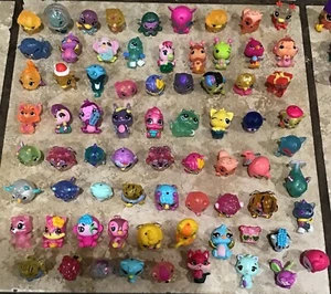 Large Lot of SML Mini Glitter Figures Toys 300 Plus Toys Good Condition - Picture 1 of 13