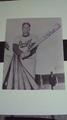 Duke Snider AUTOGRAPHED STEINER 16X20 AUTOGRAPH PHOTO SIGNED W/407 HR'S DODGERS - Image 1 of 3