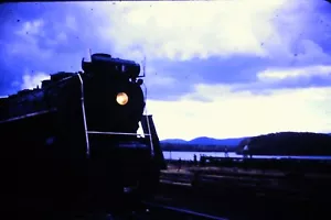 ORIGINAL 35mm SLIDE 1966 CN 6218 TRAIN LOCOMOTIVE RAILROADS - Picture 1 of 1