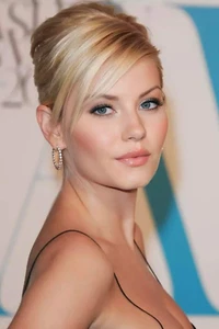 Elisha Cuthbert in a 11" x 17" Glossy Photo Poster ca0e - Picture 1 of 1